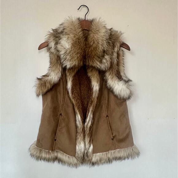 Scully Jackets & Blazers - Scully Faux Microsuede Fur Vest Tan/Brown Size M